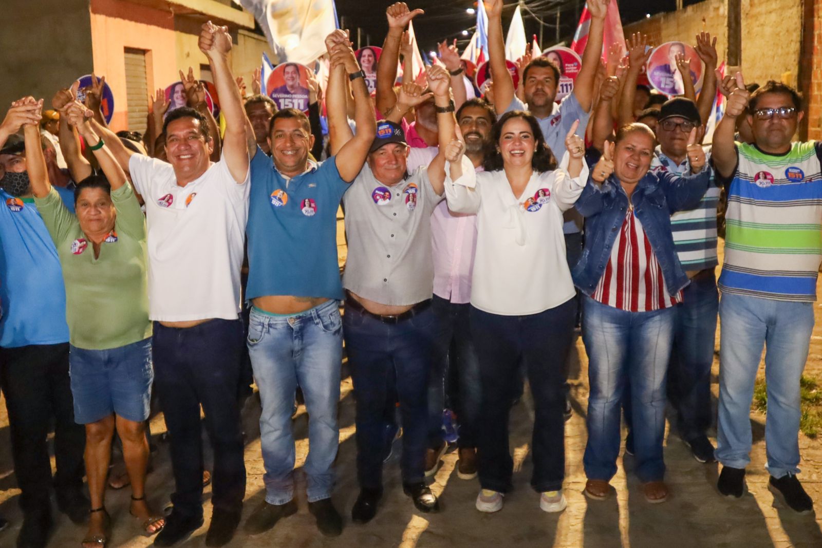 Fabiana Pessoa é recebida por multidão no Brisa do Lago em Arapiraca