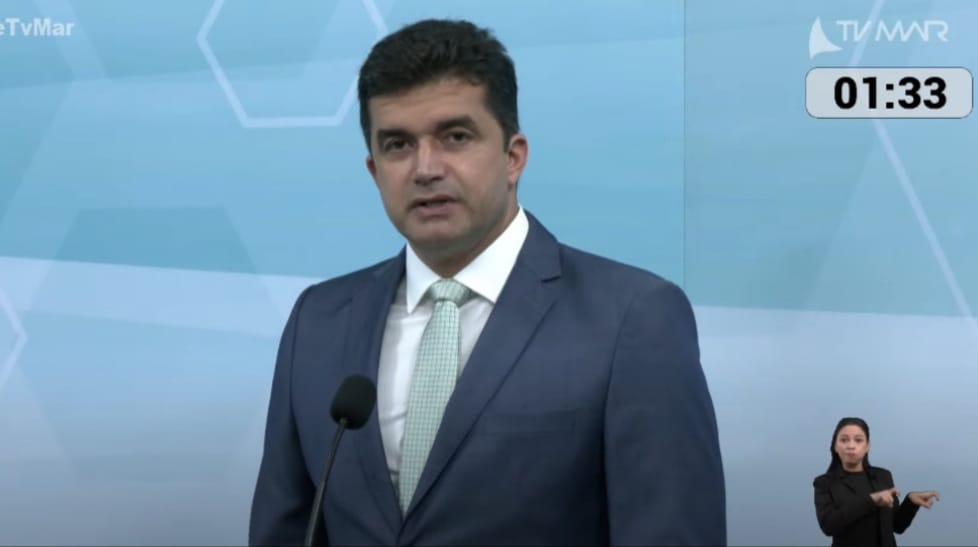 Assessores afirmam que Rui venceu 2º debate, num evento em que ele criticou as ausências de Dantas e Cunha