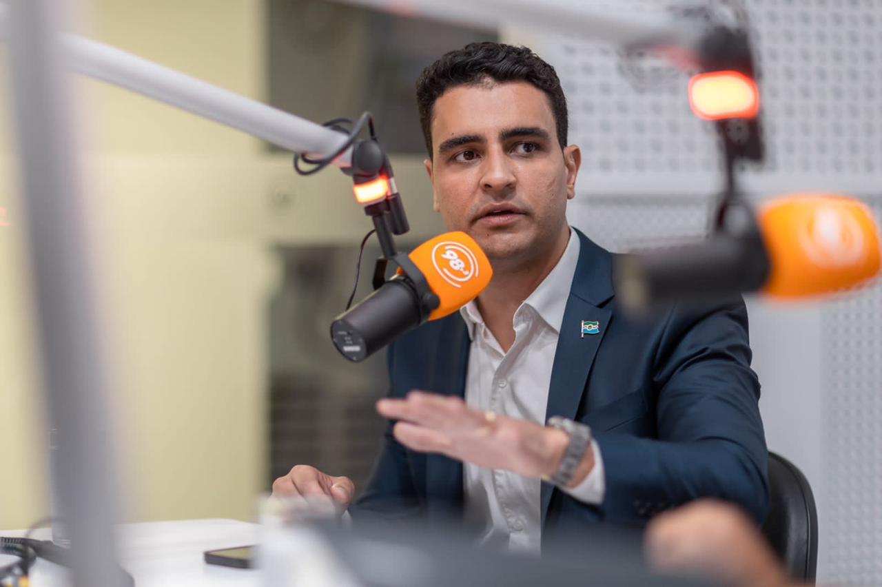 JHC critica aumento de água e esgoto; afirma que vai sobrar para os mais pobres