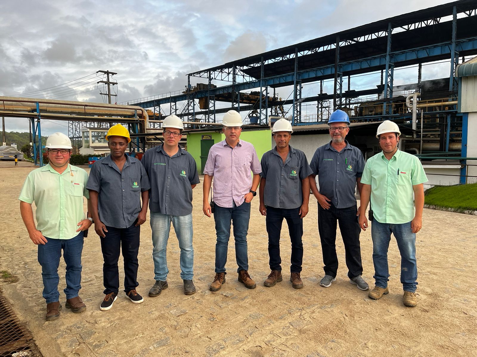 Cooperativa Pindorama recebe técnicos da Embrapa e representantes de usina do RJ