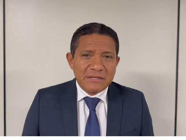 VÍDEO- Prefeito convoca lideranças para discutir Lei de Segurança que será adotada nas escolas depois de projeto aprovado  