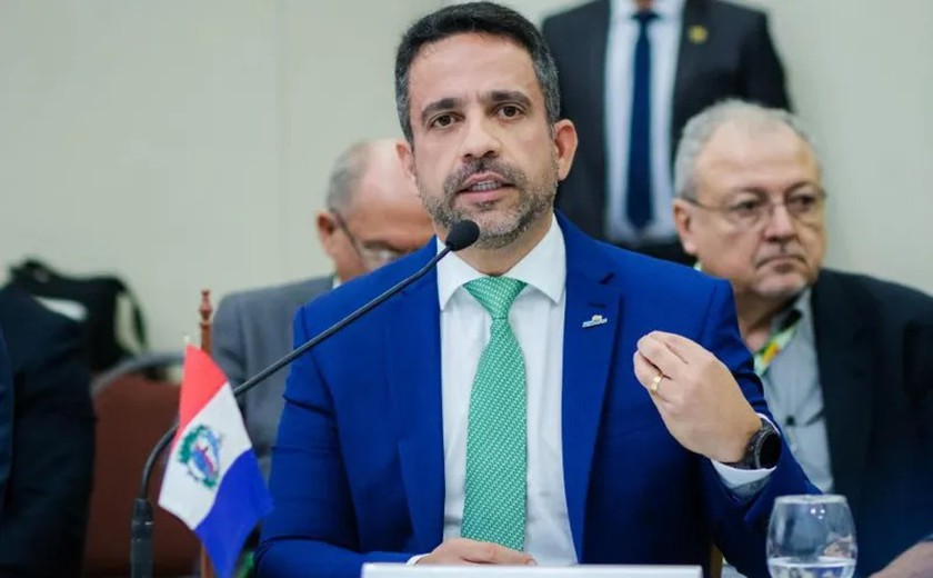 Em AL, servidores do Estado terão ponto facultativo durante os jogos da seleção feminina; determina Paulo Dantas