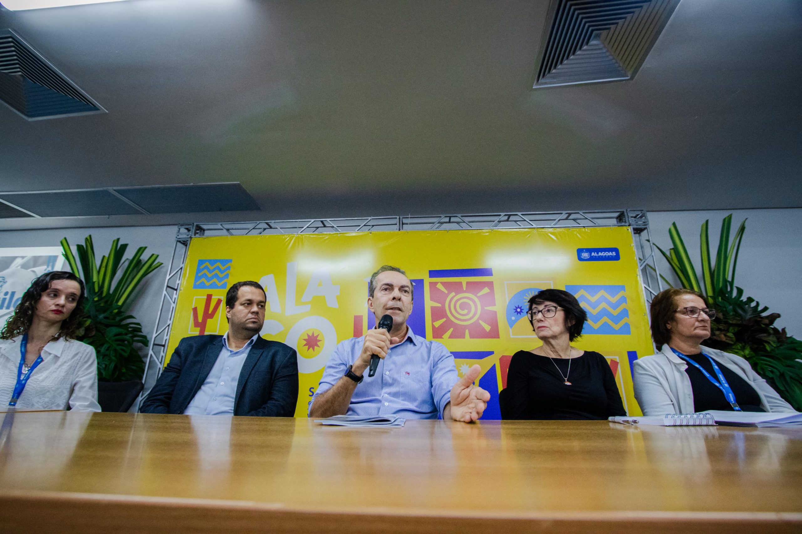 Secom/AL lança Guia de Redação e Estilo para assessores de comunicação do Estado