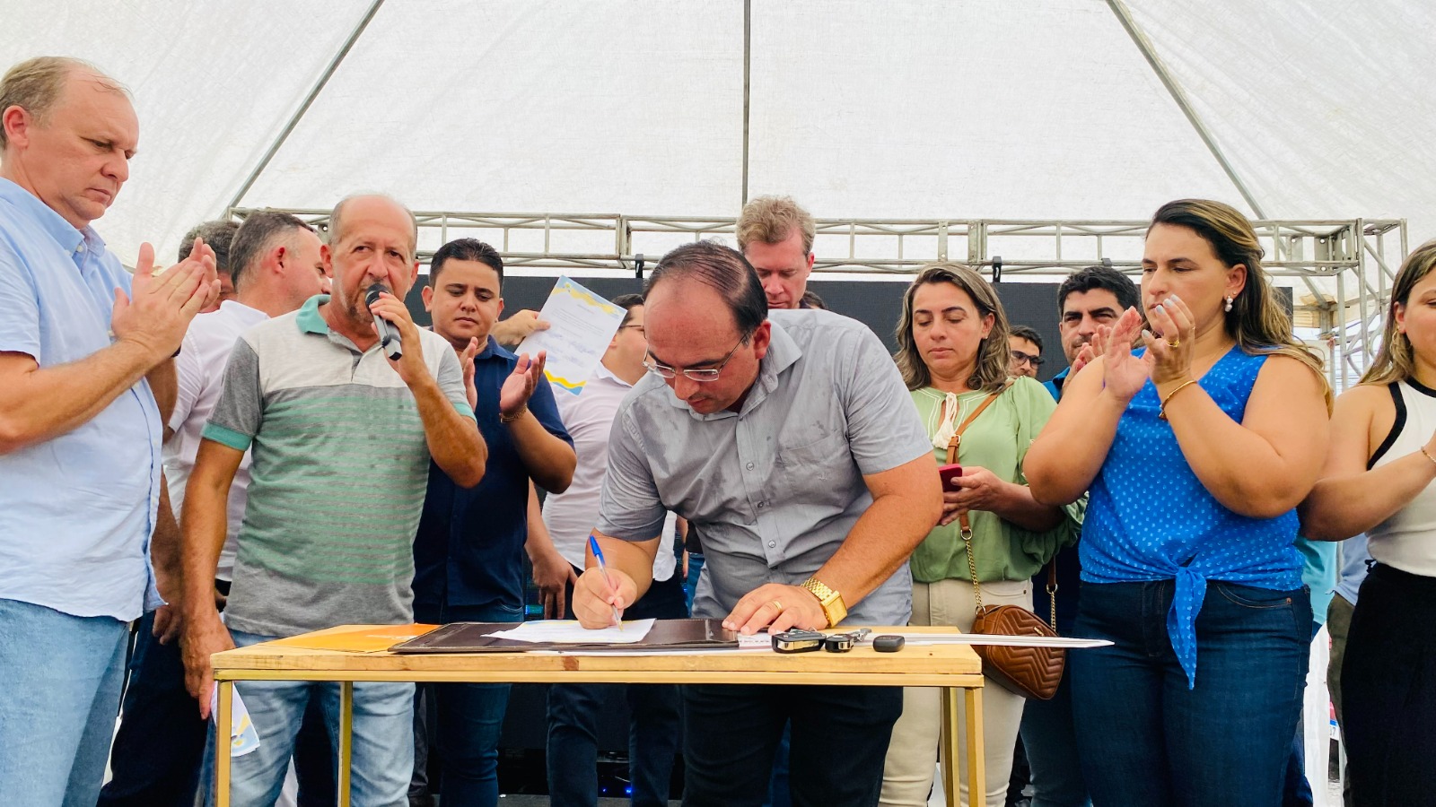Em Junqueiro, prefeito anuncia ações que prometem incrementar setor educacional