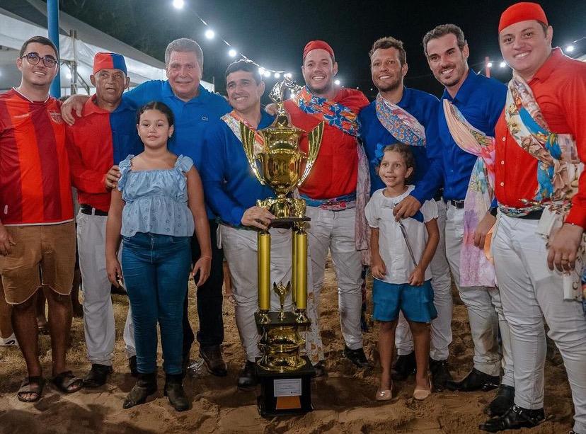 Murici faz  sua tradicional Cavalhada e anuncia show com padre Antônio Maria em honra sua padroeira