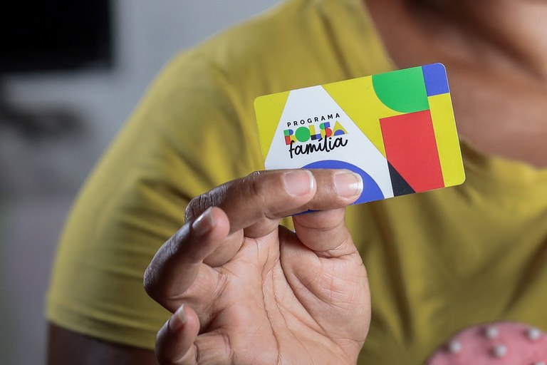 A partir desta sexta,16, cerca de 540 mil famílas de AL começam  receber repasse de R$ 374,8 milhões do Bolsa Família