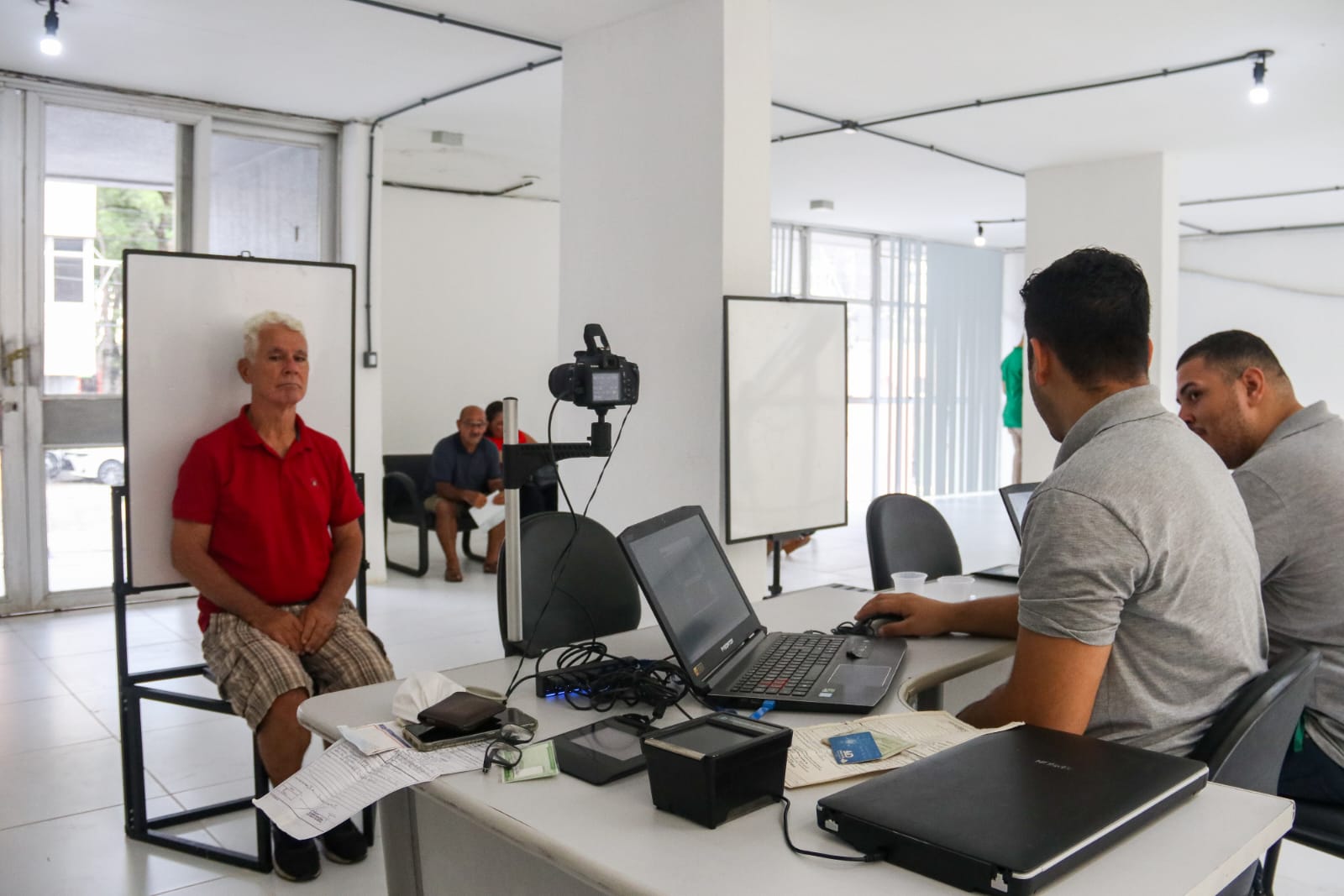 Usuários do Ipaseal participam de ação itinerante para obter nova Carteira de Identidade Nacional