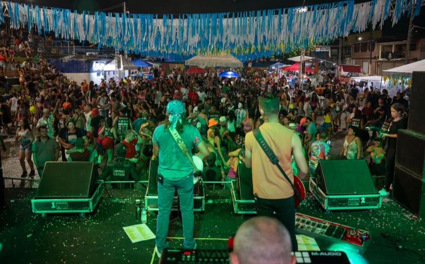 Santa Luzia do Norte/AL vivencia clima carnavalesco de muita emoção