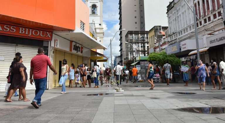 Renda do alagoano aumenta quase 25% em oito anos, diz IBGE