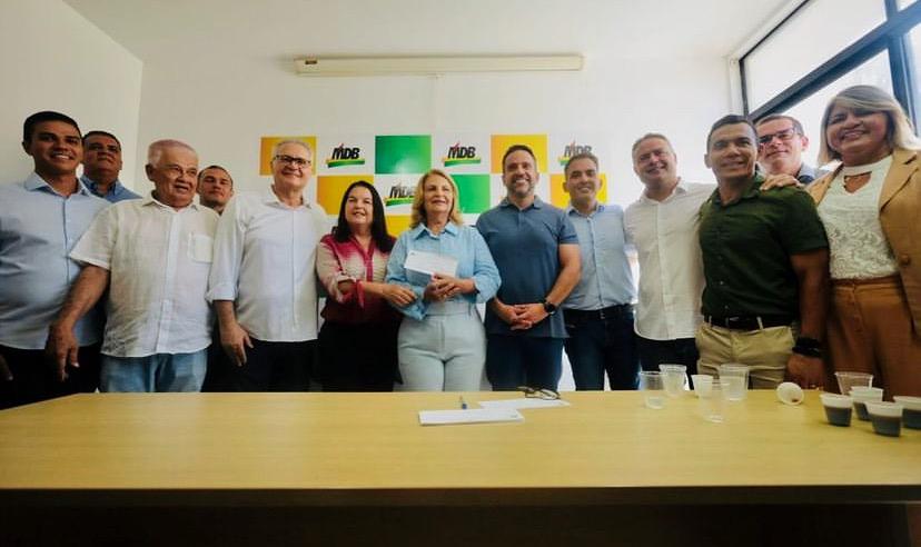 Fátima Rezende se filia no MDB  prometendo sequenciar trabalho do prefeito pilarense