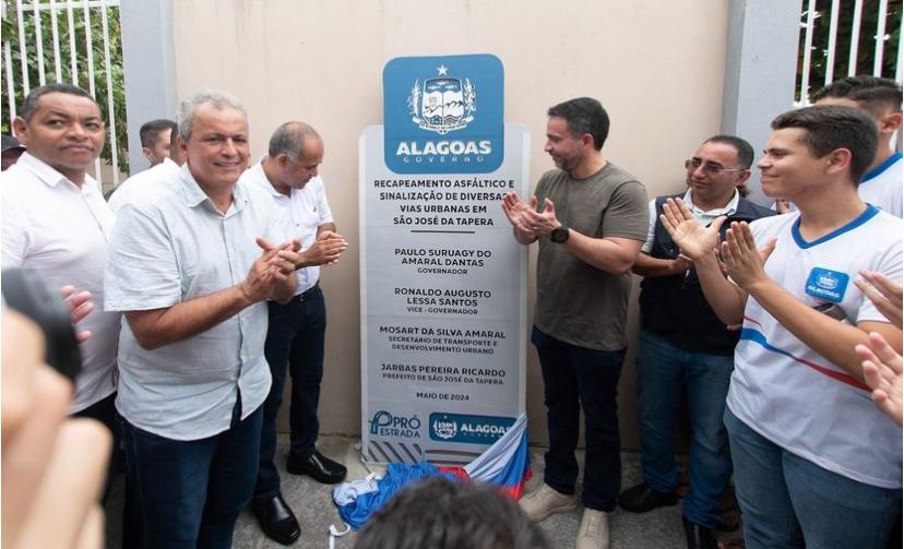 Tapera agradece mais uma vez presença de Dantas que foi entregar outras obras concluídas