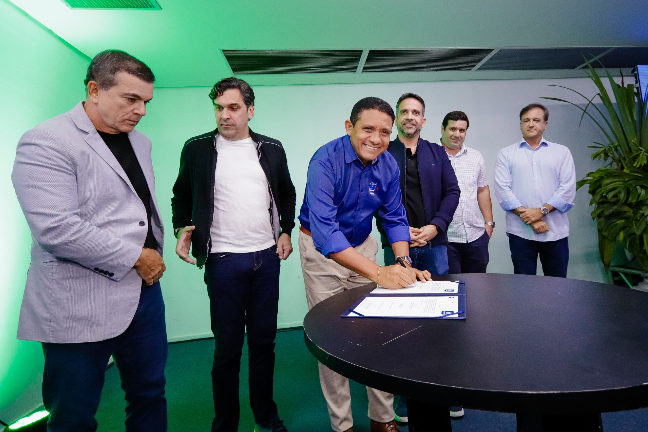 Palmeira/AL: Convênio assinado por prefeito com Estado e Governo Federal garantirá construção de 400 casas