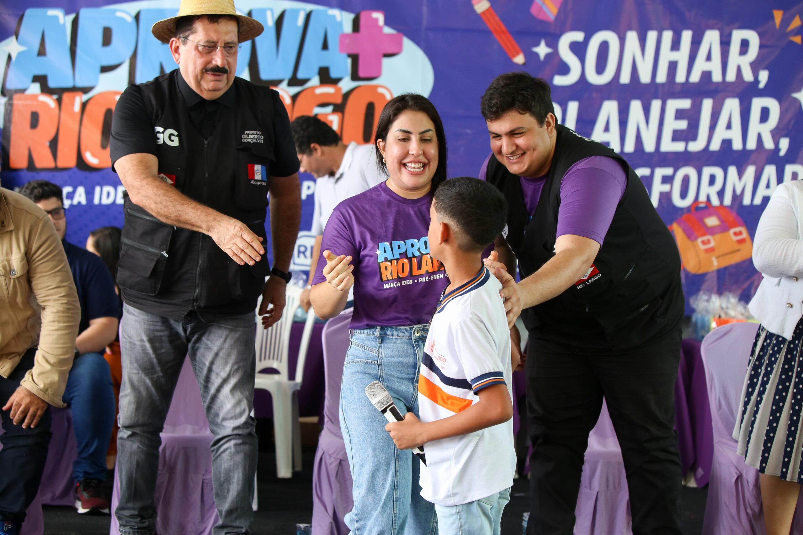 Prefeitura celebra aprovação de mais de 200 alunos no Ifal por meio do "Aprova + Rio Largo"
