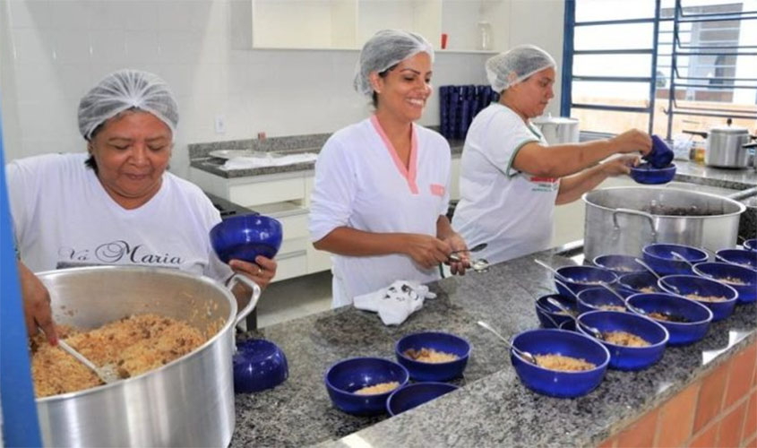 Prefeitura de Maceió convoca 100 merendeiros aprovados no PSS para prova prática