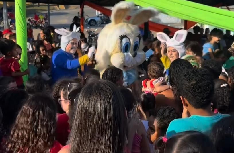 Criançada de Quebrangulo tem um Domingo de Páscoa vibrante com muita animação festiva   